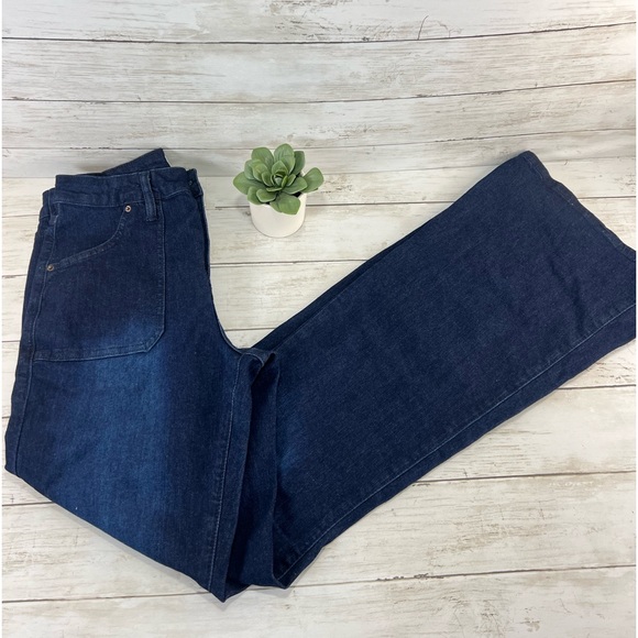 Sold YMI Denim Blue Collection High Rise Flare Bell Bottom Size 11/30 - Picture 8 of 10